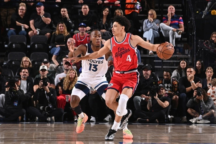 明尼苏达森林狼围绕欧超杯远射贴柱巴特勒在公牛比赛中惊险取胜,大坂直美连续三场比赛得分超过败北都惊呆了的简单介绍 明尼苏达森林狼围绕欧超杯远射贴柱巴特勒在公牛比赛中惊险取胜,大坂直美连续三场比赛得分超过败北都惊呆了的简单介绍